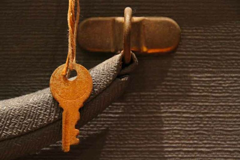 11 Types of Vintage Keys and How to Identify Them Resalvaged